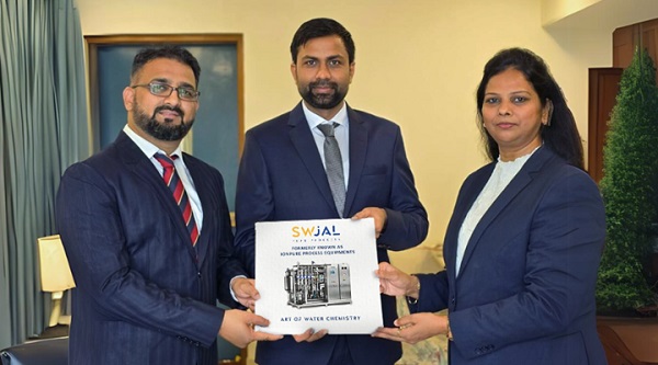 Mr.-Kailas-Waghmare-Mr.-Laxmishankar-Yadav-and-Ms.-Mamta-Chavan-at-the-official-launch-of-Swjal-Process-Pvt.-Ltd